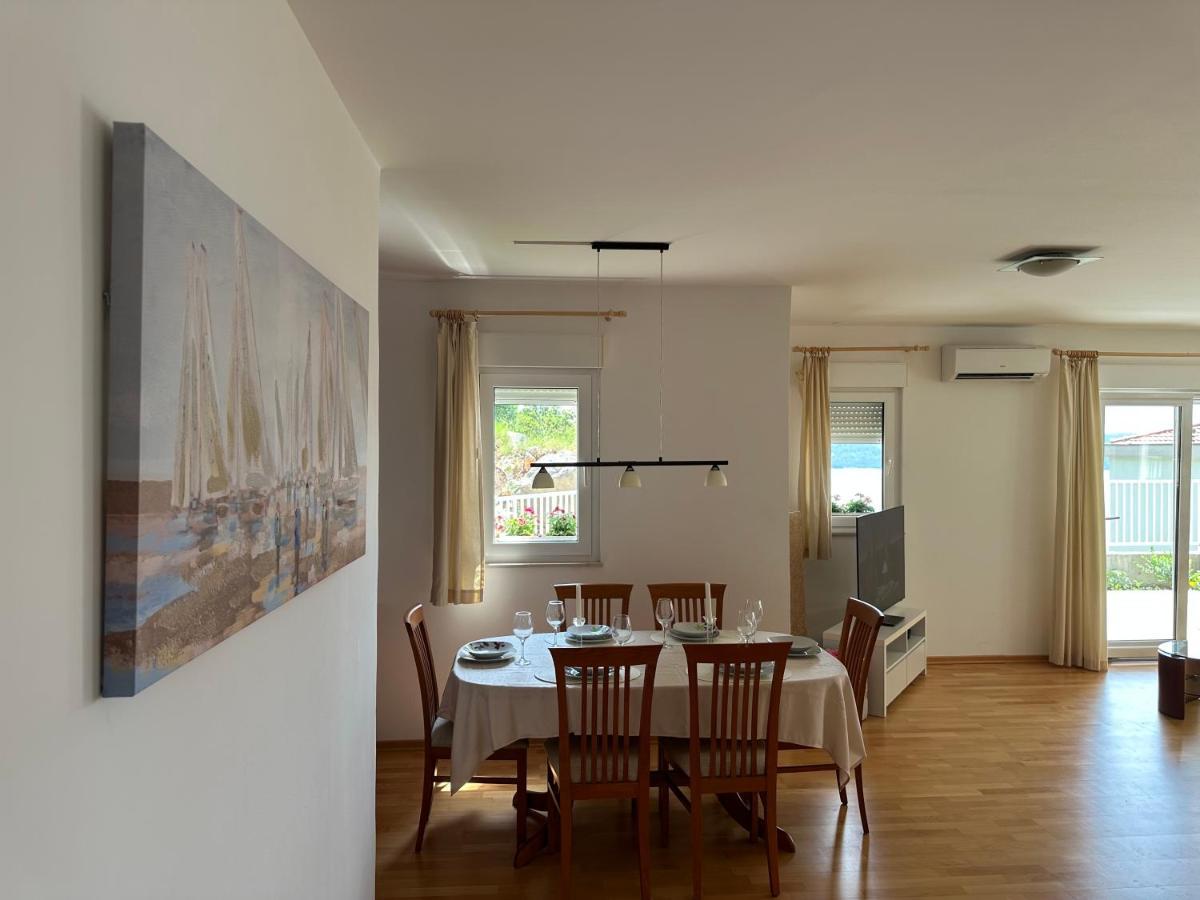 Aurora Luxury Apartment Trogir Eksteriør bilde